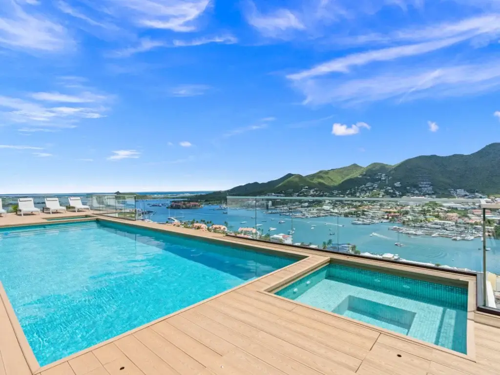 The Hills Residence - C313