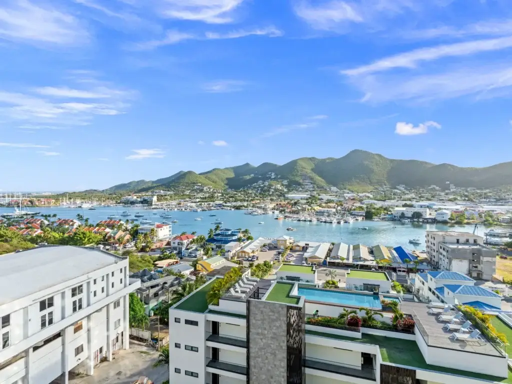 The Hills Residence - B253 (14)